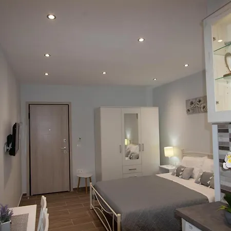 Dimitris Apartment Corfu (city)